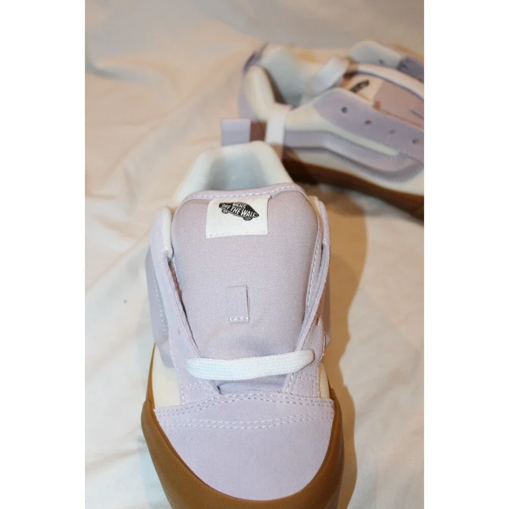 Vans born 98